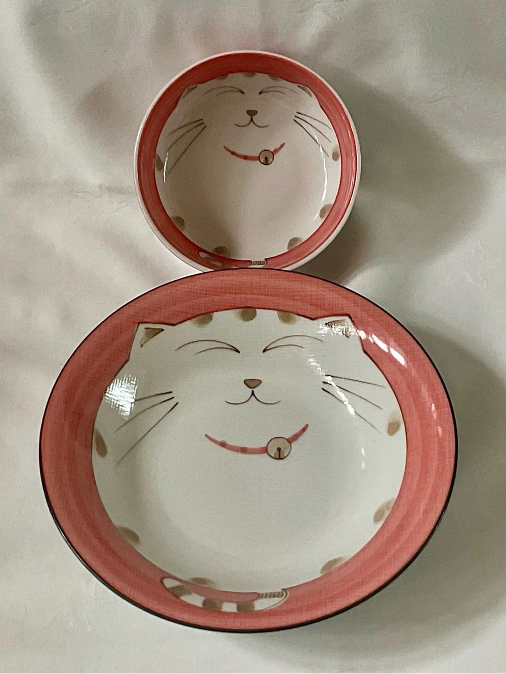 Japanese Smiling Cat Lucky Plate and Bowl Set